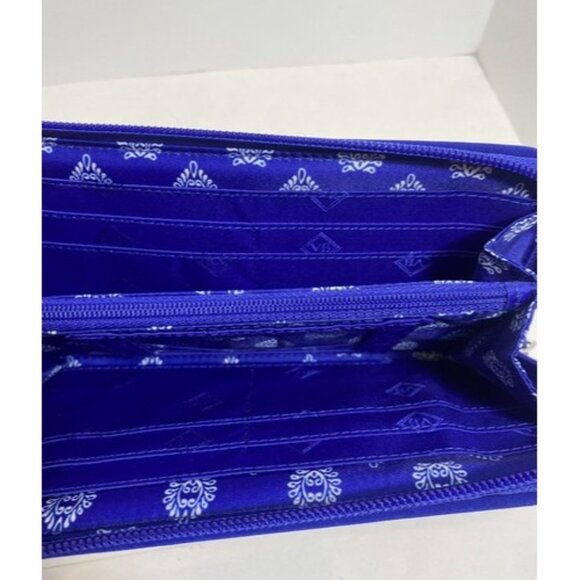 Vera Bradley RFID Georgia Zip Around Wallet In Romantic Paisley NWT *1A - Picture 3 of 5